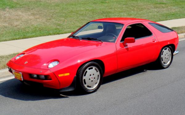 1982 Porsche 928 