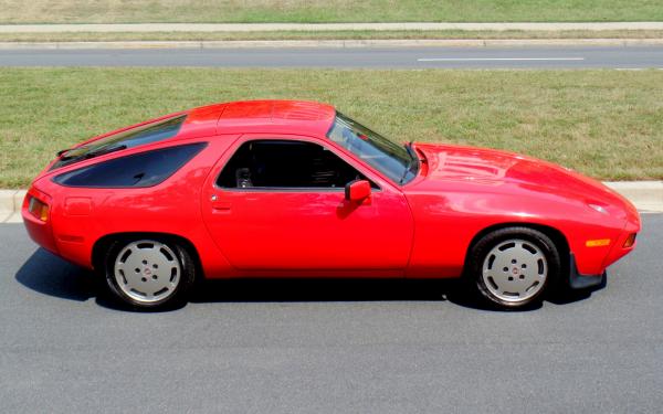 1982 Porsche 928 