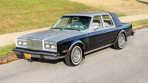 1985 Chrysler Fifth Ave 