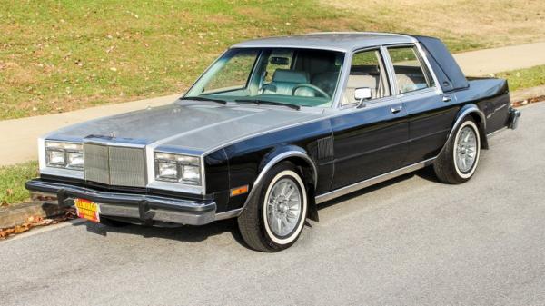 1985 Chrysler Fifth Ave 