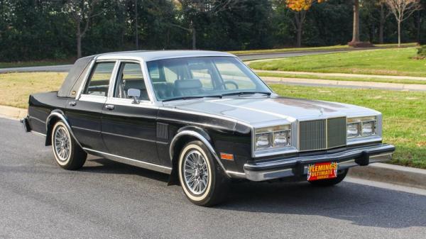 1985 Chrysler Fifth Ave 