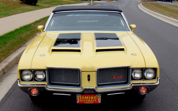 1972 Oldsmobile Cutlass 442