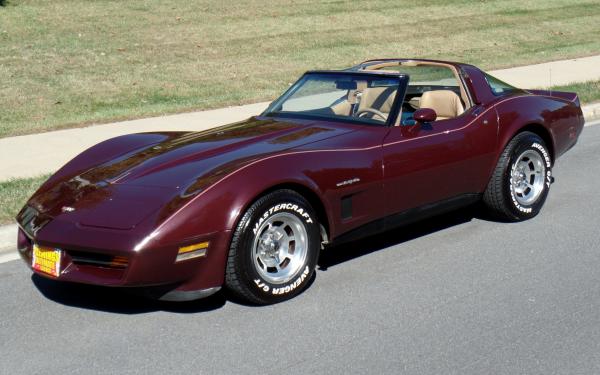 1982 Chevrolet Corvette T-top coupe