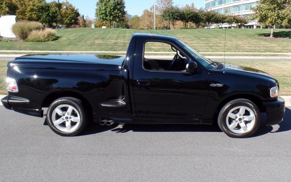 2001 Ford F-150 SVT Lightning