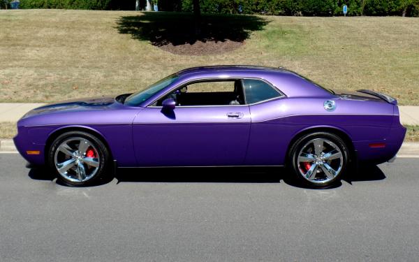 2010 Dodge Challenger SRT8