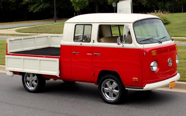 1971 Volkswagen Crew Cab Pickup