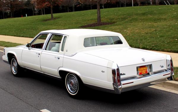 1990 Cadillac Fleetwood Triple White Brougham