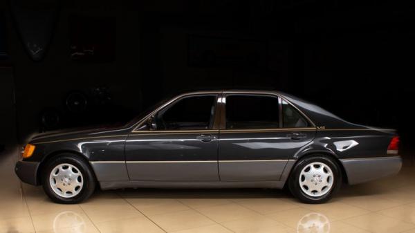 1992 Mercedes-Benz 600SEL V-12 