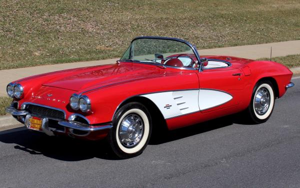 1961 Chevrolet Corvette Roadster