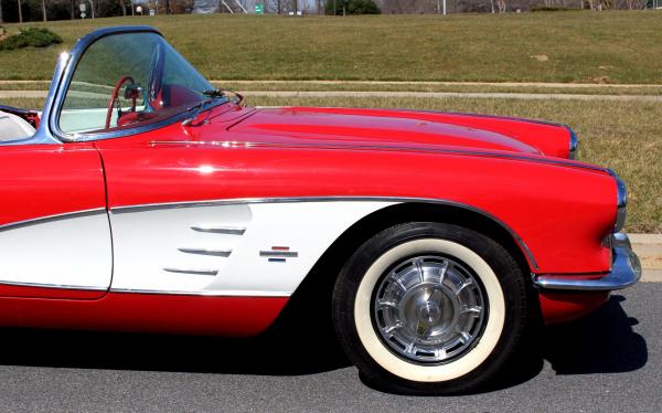 1961 Chevrolet Corvette Roadster