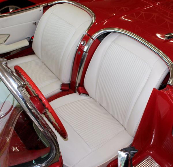 1961 Chevrolet Corvette Roadster