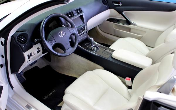 2010 Lexus IS 250 Convertible