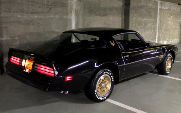 1976 Pontiac Trans Am 455 4BBL pkg