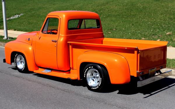 1955 Ford F100 Pro-Touring