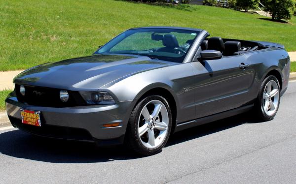 2010 Ford Mustang GT Premium