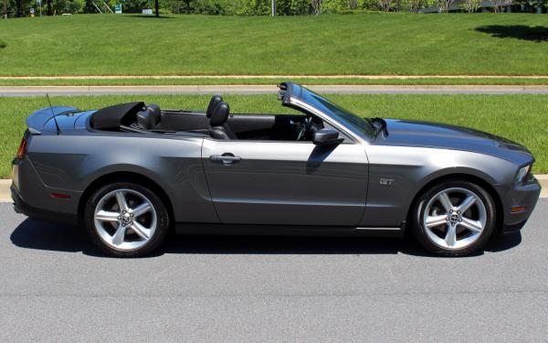 2010 Ford Mustang GT Premium