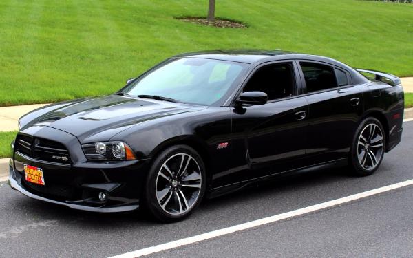 2013 Dodge Charger SRT-8 SuperBee