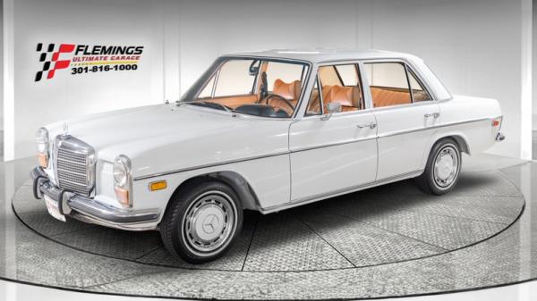 1973 Mercedes-Benz 220D 2 owner survivor 