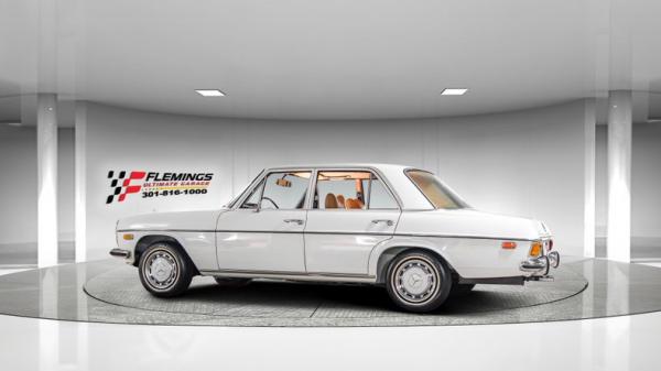 1973 Mercedes-Benz 220D 2 owner survivor 