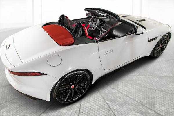 2020 Jaguar F-TYPE R Dynamic 