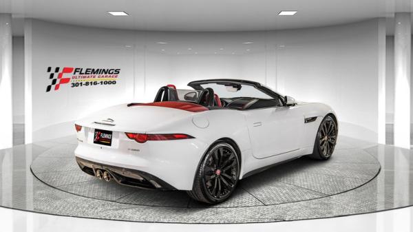 2020 Jaguar F-TYPE R Dynamic 