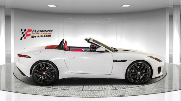 2020 Jaguar F-TYPE R Dynamic 