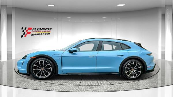 2022 Porsche Taycan 4S Cross Turismo 