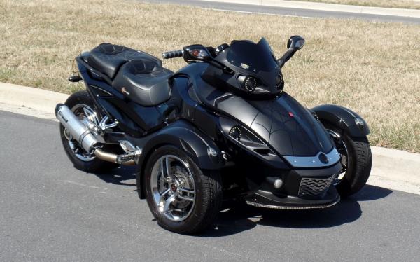 2008 Can-Am Spyder Black Widow