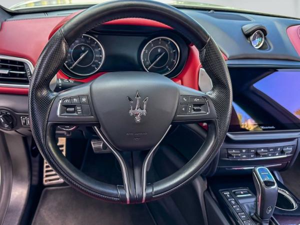 2021 Maserati Ghibli SQ4 Gransport 