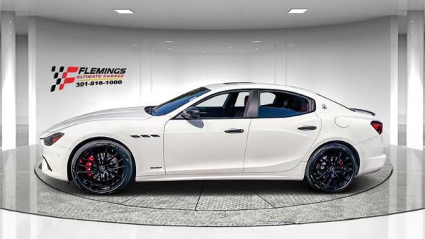 2021 Maserati Ghibli SQ4 Gransport 