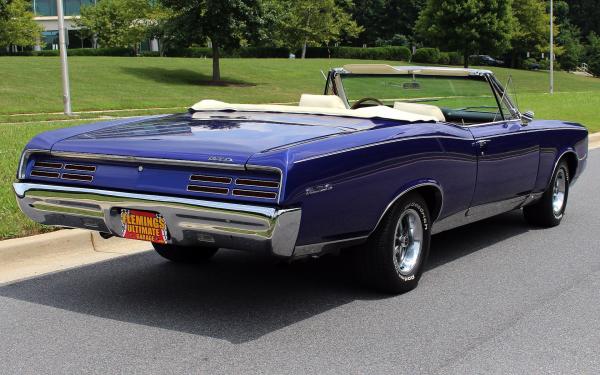 1967 Pontiac GTO 