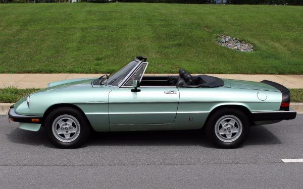 1985 Alfa Romeo Spider Veloce