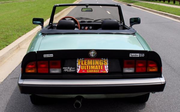 1985 Alfa Romeo Spider Veloce