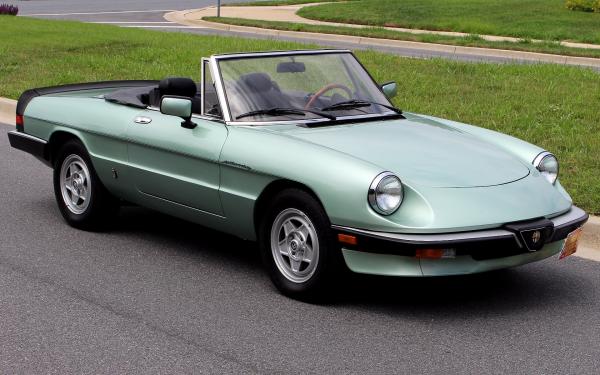 1985 Alfa Romeo Spider Veloce