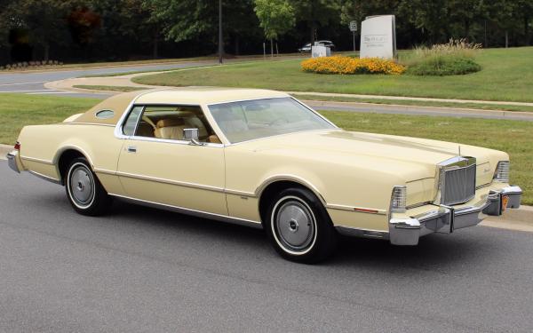 1976 Lincoln Continental 