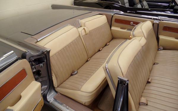 1962 Lincoln Continental Suicide door