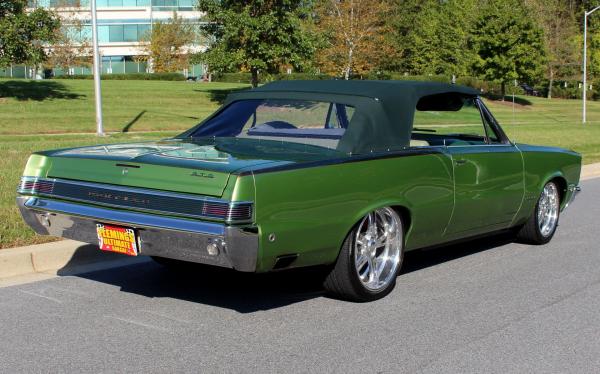 1965 Pontiac GTO Pro-Touring