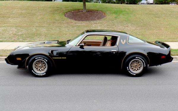 1979 Pontiac Firebird Trans Am Bandit edition