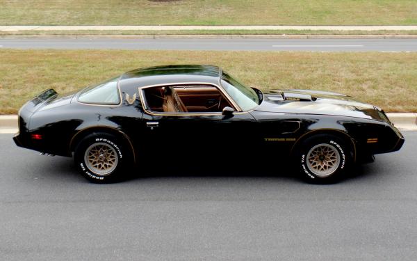 1979 Pontiac Firebird Trans Am Bandit edition