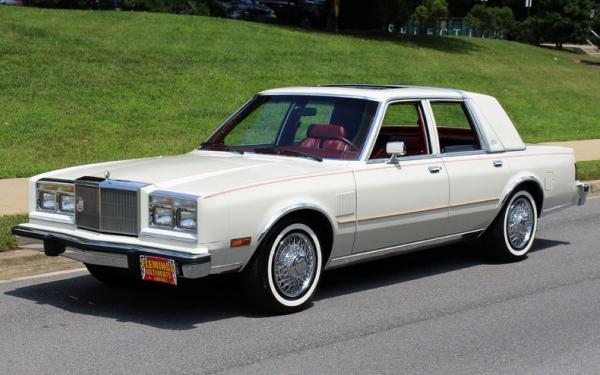 1985 Chrysler Fifth Avenue 