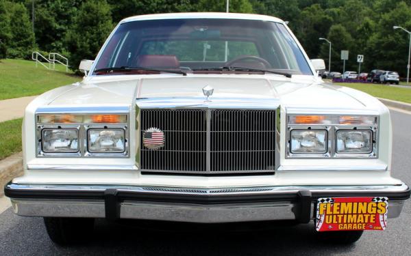 1985 Chrysler Fifth Avenue 