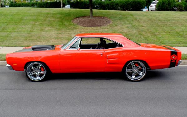 1969 Dodge Lift off hood Superbee Pro Touring