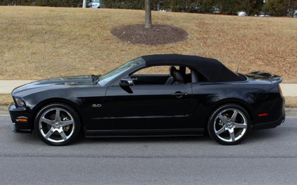 2011 Ford Mustang Roush Stage 2 