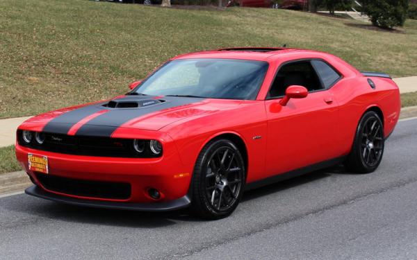 2016 Dodge Challenger R/T Plus Shaker 